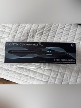 BRAND NEW Bio Ionic Long Barrel Styler 1" Pro Curling Iron - Black & Blue